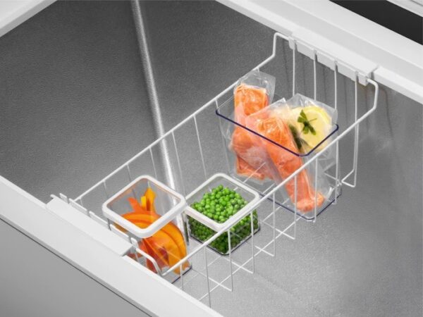 Electrolux LCB3LF20W0 freezer white