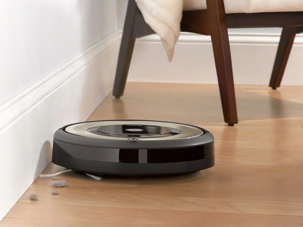iRobot Roomba E6198 robot vacuum cleaner