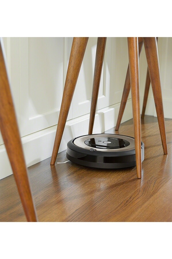 iRobot Roomba E6198 robot vacuum cleaner