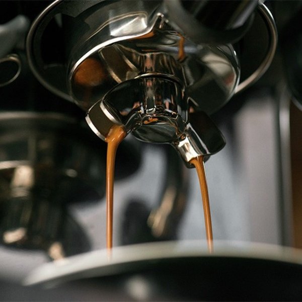 Sage SES880BSS2GUK1 the Barista Touch™ Espresso Machine