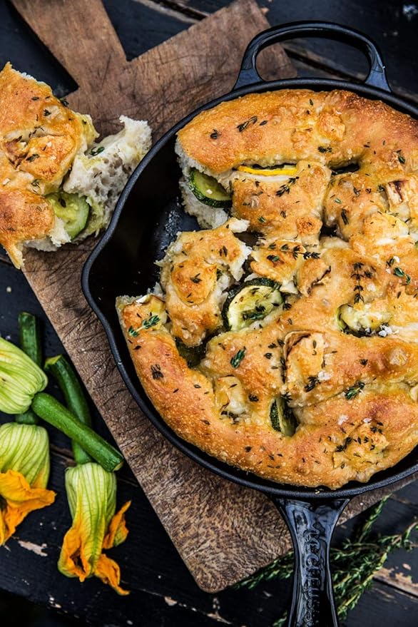 Le Creuset-Satin Black Cast Iron Round Skillet 23cm