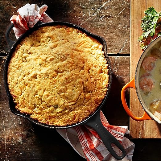 Le Creuset-Satin Black Cast Iron Round Skillet 23cm