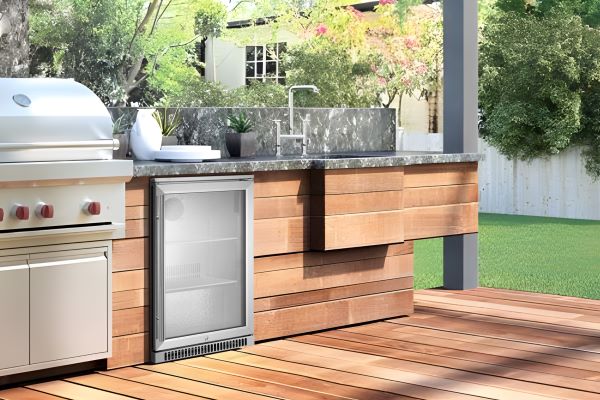 HCK SC-97-A-S Outdoor Refrigerator – 97 Litre
