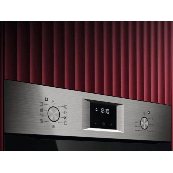 AEG Φούρνος 5000 SurroundCook with SteamBake με Aqua Clean εμαγιέ καθαρισμό