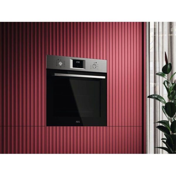 AEG Φούρνος 5000 SurroundCook με Aqua Clean εμαγιέ καθαρισμό