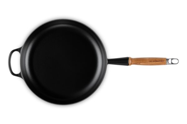 Le Creuset – Satin Black Cast Iron Pan Wooden Handle 28cm