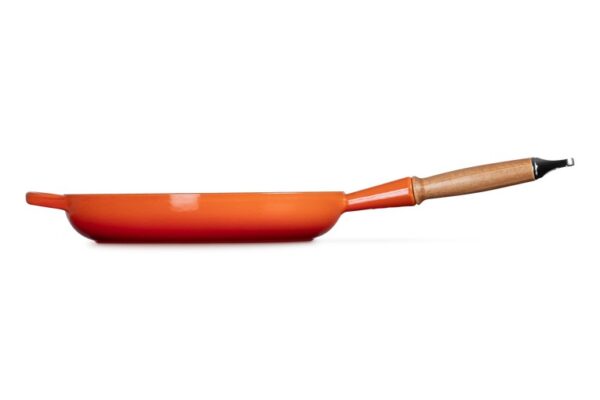 Le Creuset-Volcanic Cast Iron Pan Wooden Handle 28cm