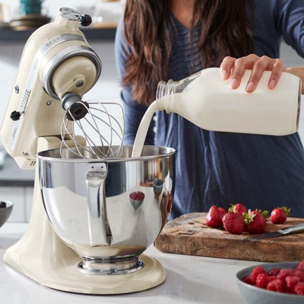 KitchenAid Mixer Tilt-Head 4.8L – Artisan – Almond Cream