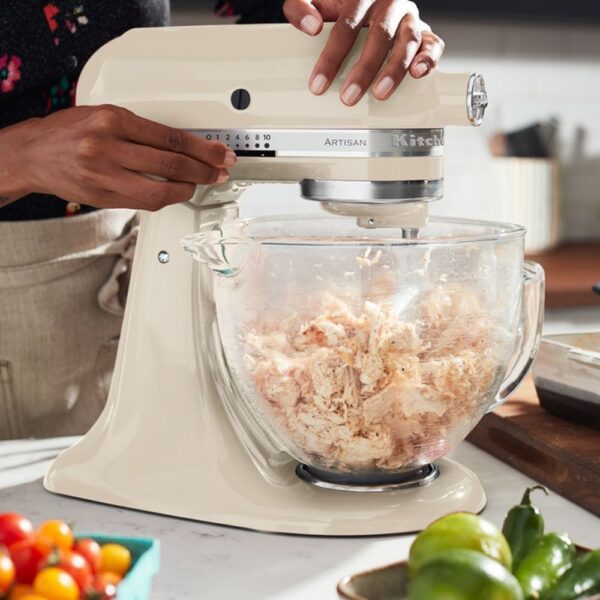 KitchenAid Mixer Tilt-Head 4.8L – Artisan – Almond Cream