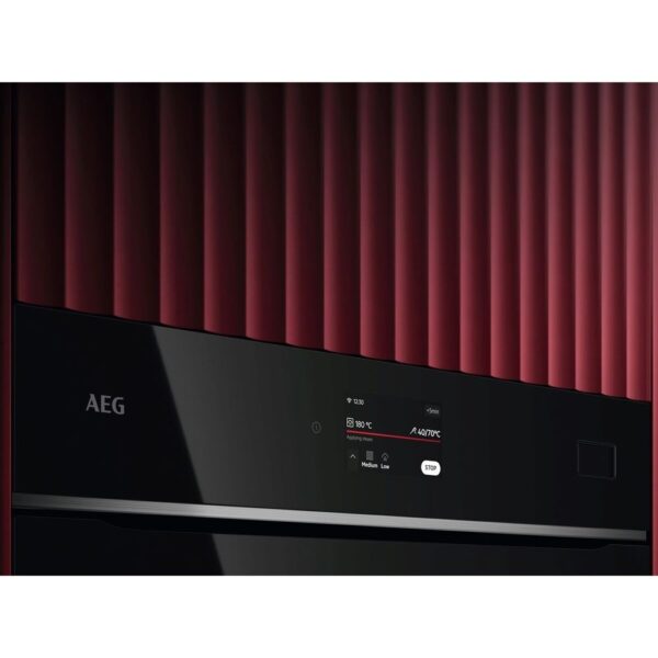AEG Φούρνος 8000 Meal Assist with SteamPro με Ατμό καθαρισμό