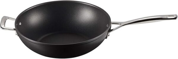 Le Creuset – Toughened Non-Stick Stir-Fry Pan with Helper Handle