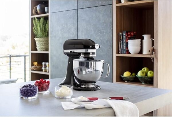 KitchenAid Mixer Tilt-Head 4.8L – Artisan – Onyx Black