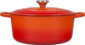 Le Creuset-Volcanic Cast Iron Round Casserole 28cm/6.7L
