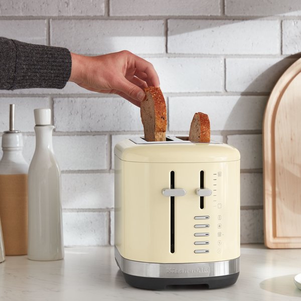 KitchenAid Toaster 2 Slice – Almond Cream