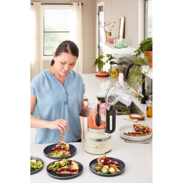 KitchenAid Food Processor 2.1 L – Almond Cream