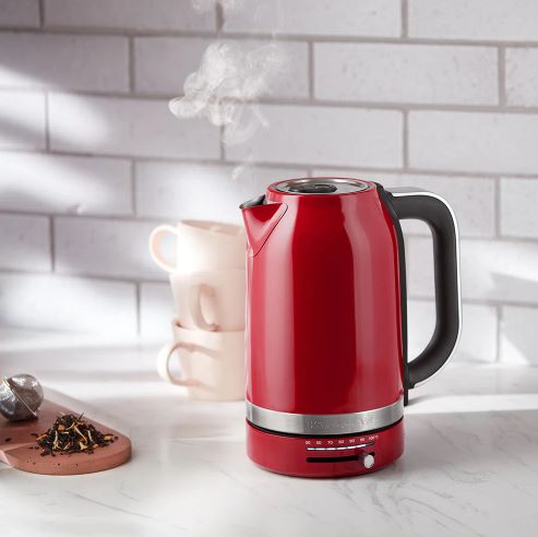 KitchenAid Variable Temperature Kettle 1.7L – Empire Red