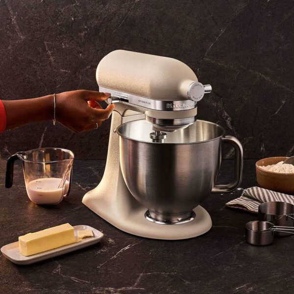 KitchenAid Mixer Tilt-Head 4.7L – Artisan Plus – Oat